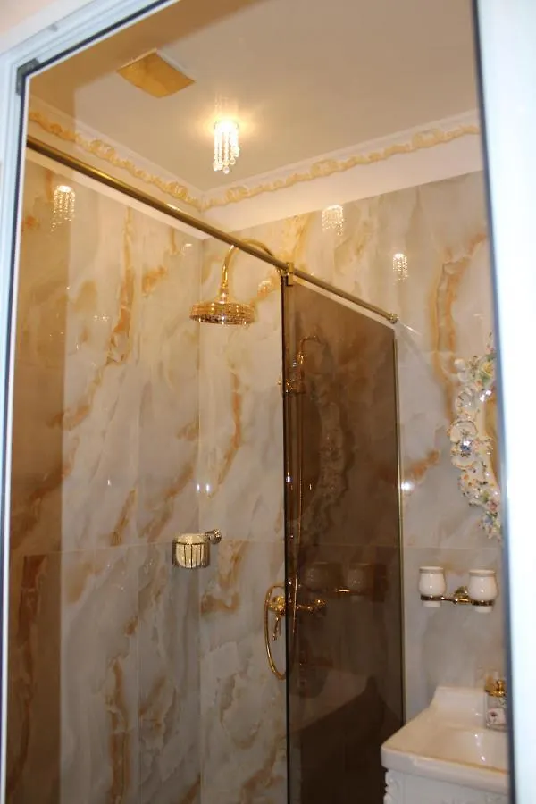 לינה וארוחת בוקר ורונה Fd Luxury Rooms